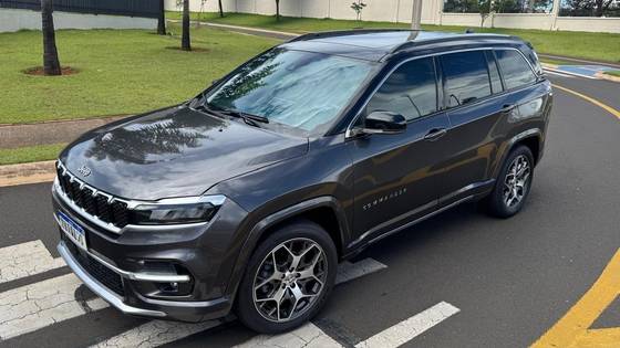 JEEP COMMANDER 1.3 T270 TURBO FLEX OVERLAND AT6